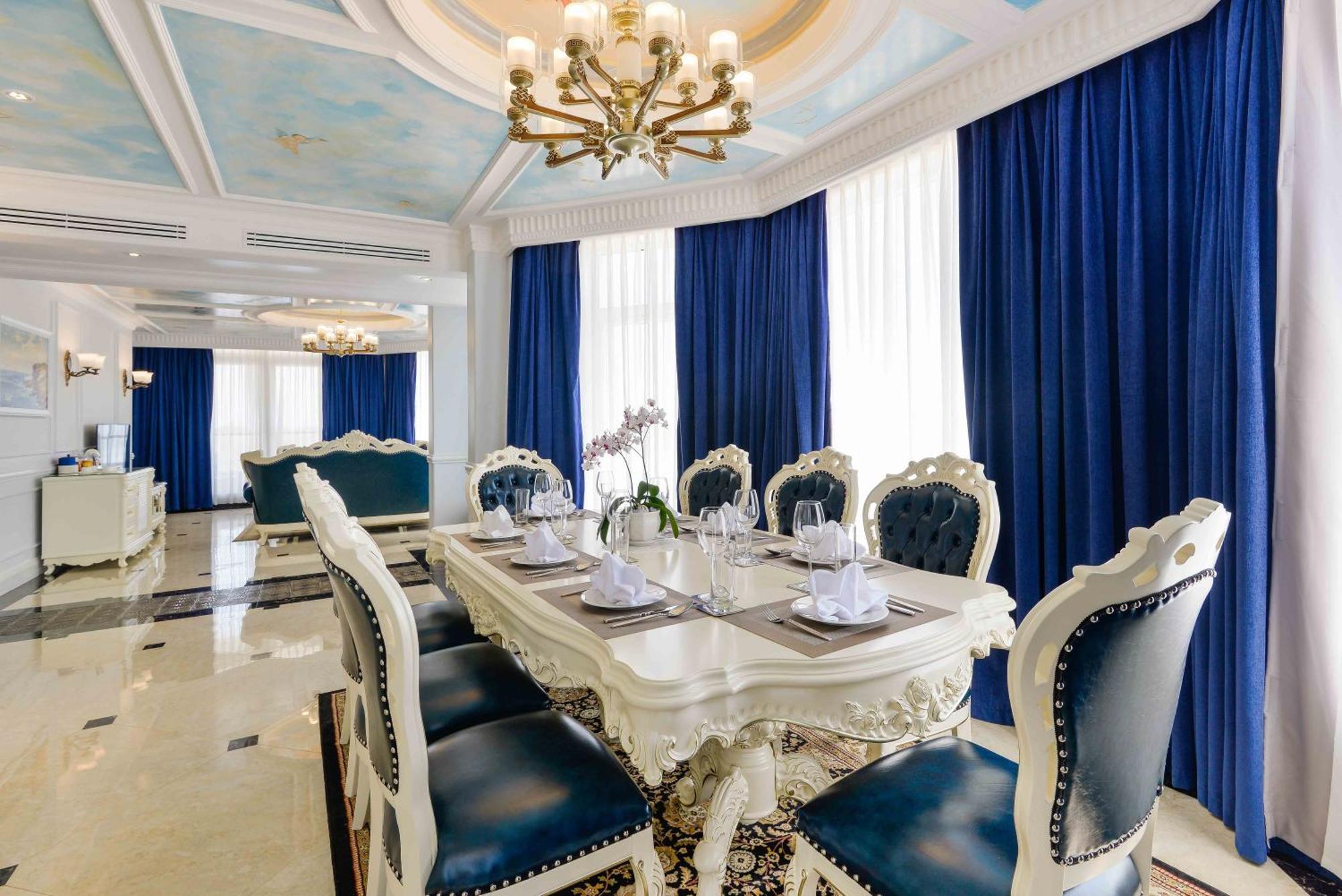 Suite Hạng Tổng Thống